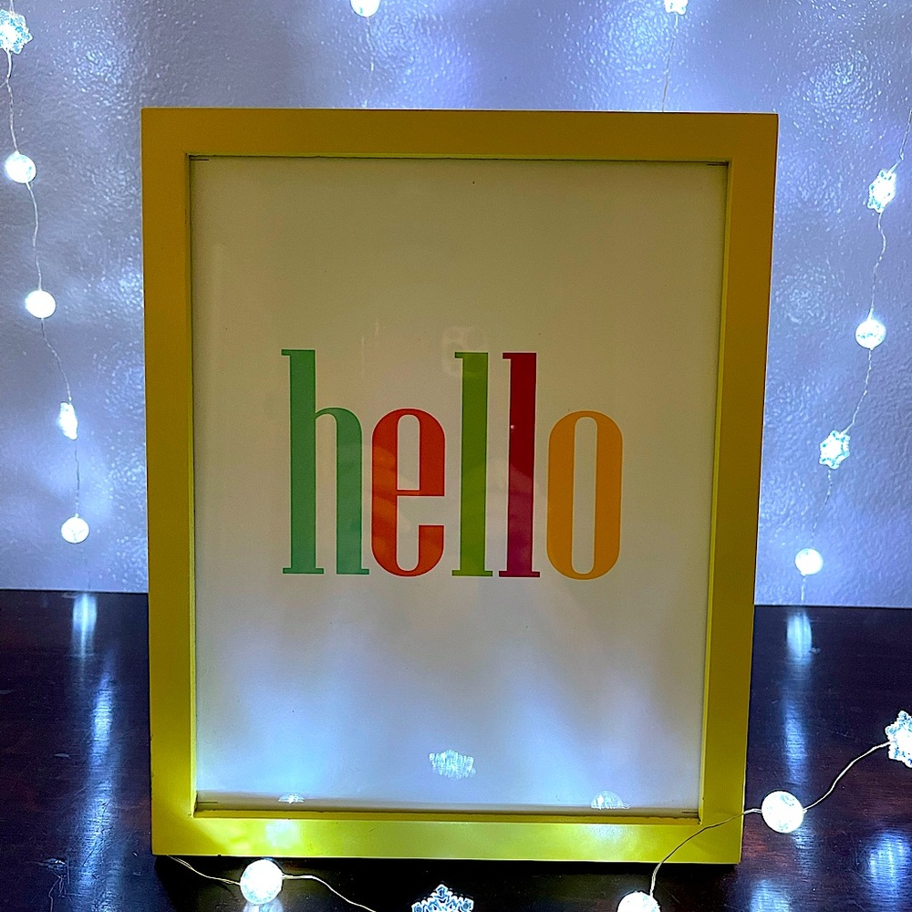Picture Frame “Hello”